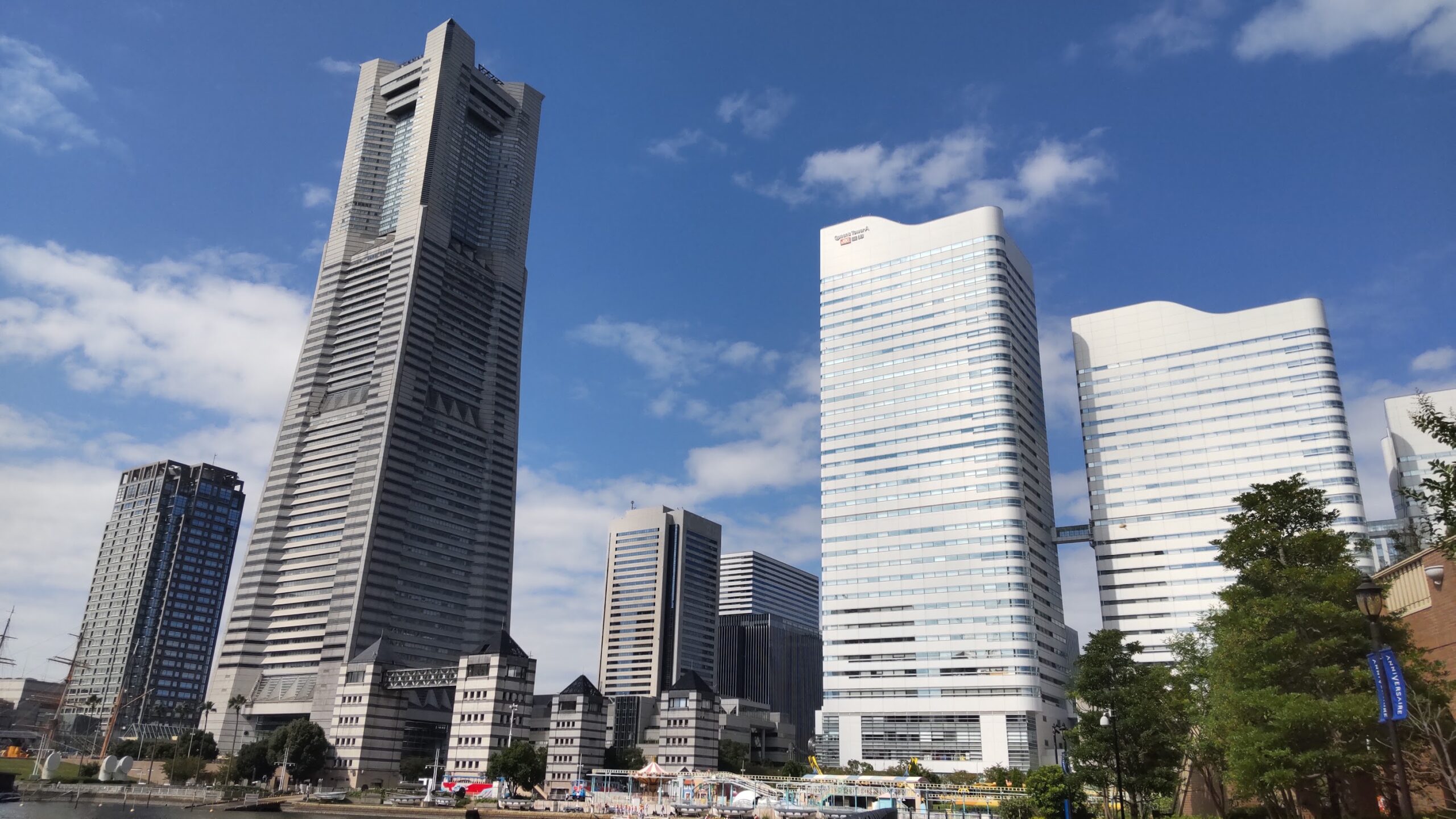 ランドマークプラザ-ランドマーク外観2026.10